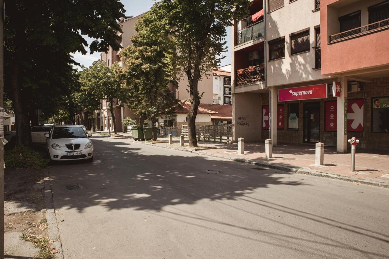 Studio 5, apartman sa parkingom, centar Obrenovca Obrenovac  Exteriör bild