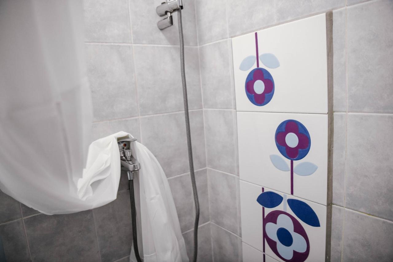 Studio 5, apartman sa parkingom, centar Obrenovca Obrenovac  Exteriör bild
