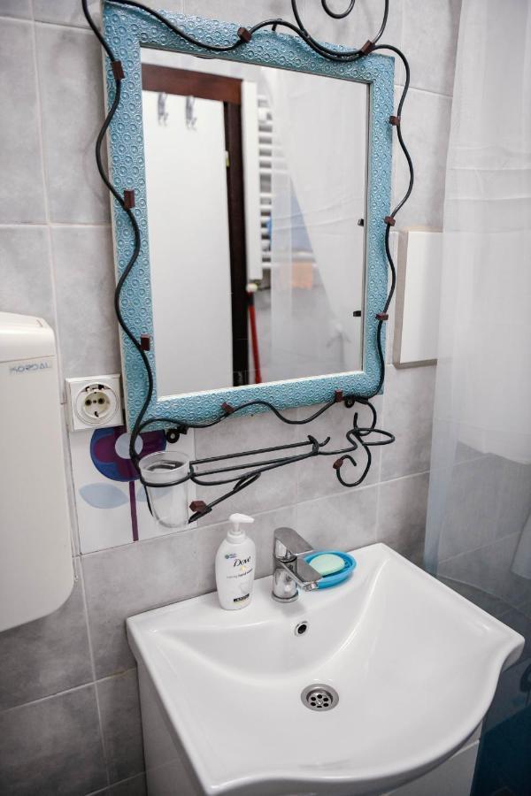 Studio 5, apartman sa parkingom, centar Obrenovca Obrenovac  Exteriör bild