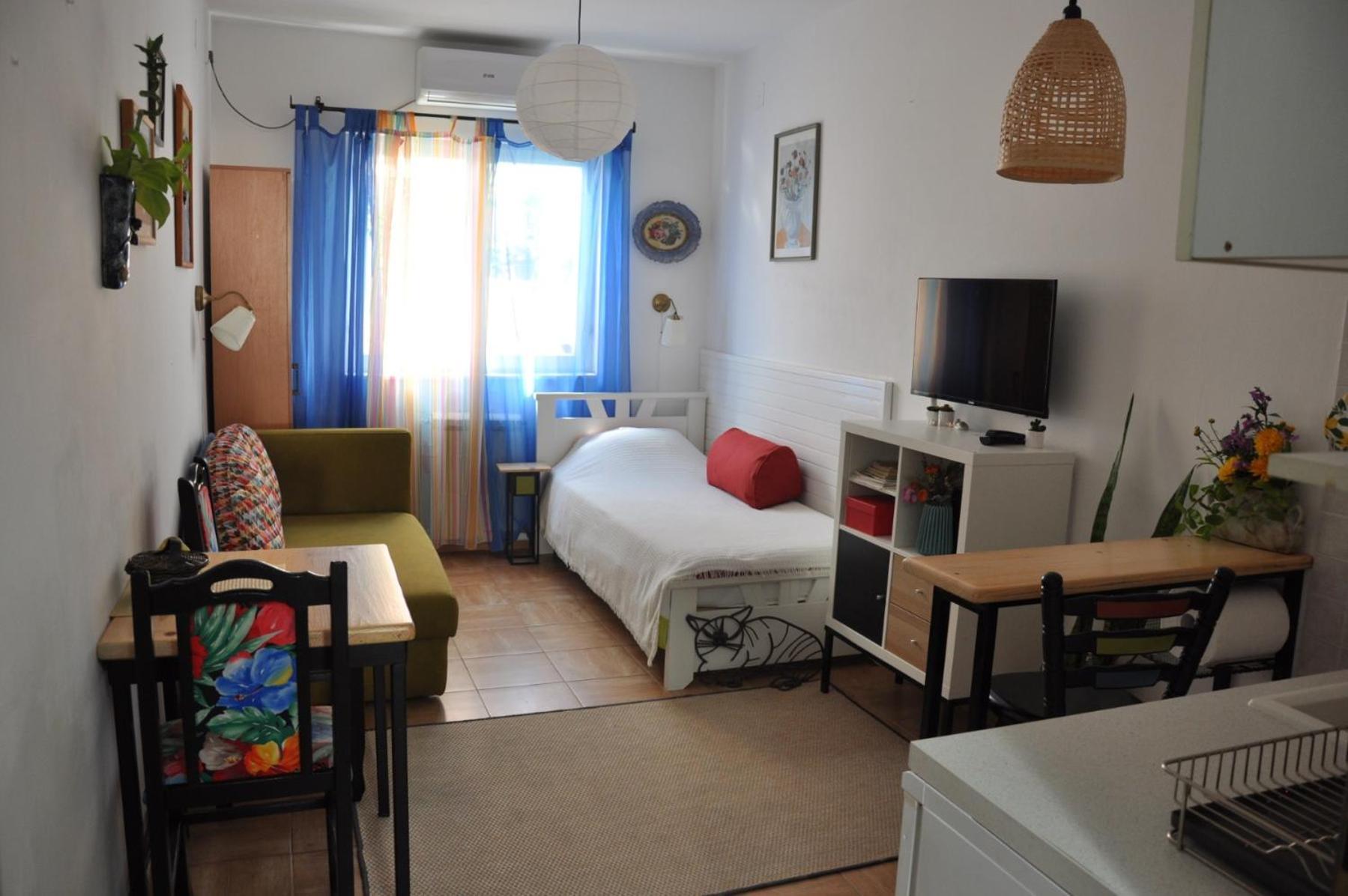 Studio 5, apartman sa parkingom, centar Obrenovca Obrenovac  Exteriör bild